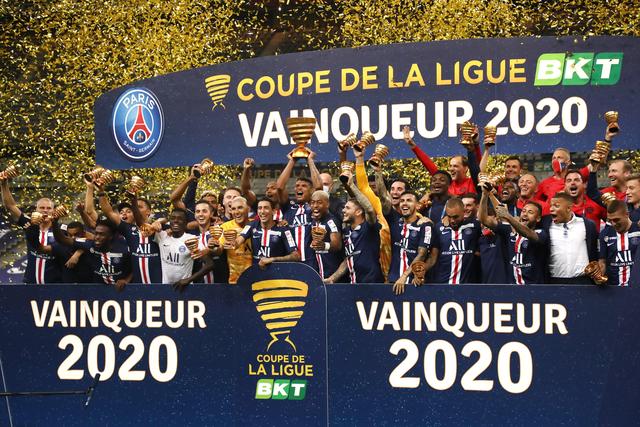 黄蜂主帅：科比·怀特必须专注做好自己 他不必成为拉梅洛·鲍尔